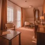 Hotel Dom zdravia - KÚPELE PIENINY 3*