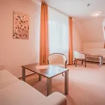 Hotel Dom zdravia - KÚPELE PIENINY 3*