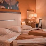 Hotel Dom zdravia - KÚPELE PIENINY Cerveny Klastor