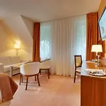 Dom zdravia - KÚPELE PIENINY Hotel