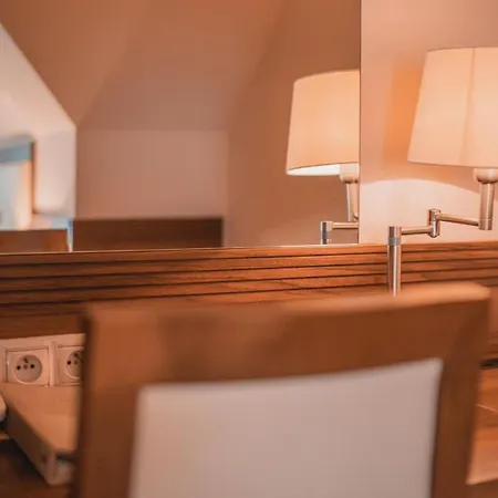 Отель Dom Zdravia - Kupele Pieniny Червены-Клаштор