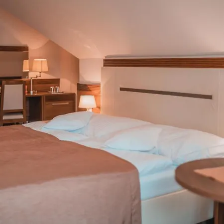 Otel Dom Zdravia - Kupele Pieniny 3*
