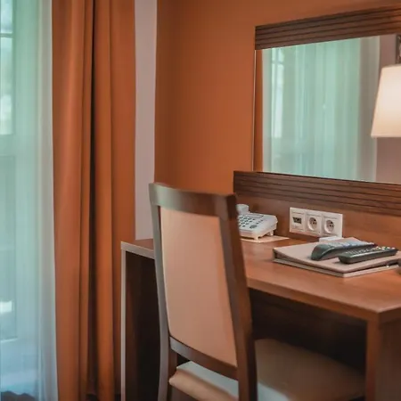 Dom Zdravia - Kupele Pieniny Otel