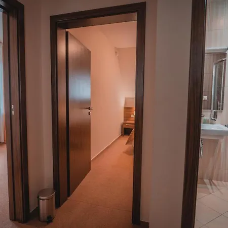 Отель Dom Zdravia - Kupele Pieniny