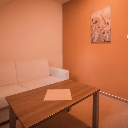 Dom Zdravia - Kupele Pieniny Отель Червены-Клаштор