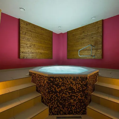 Dom Zdravia - Kupele Pieniny 3*