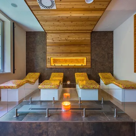 Hotel Dom Zdravia - Kupele Pieniny 3*