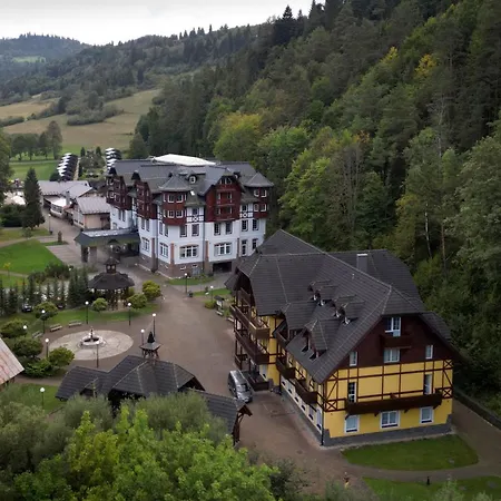 Dom Zdravia - Kupele Pieniny فندق 3*