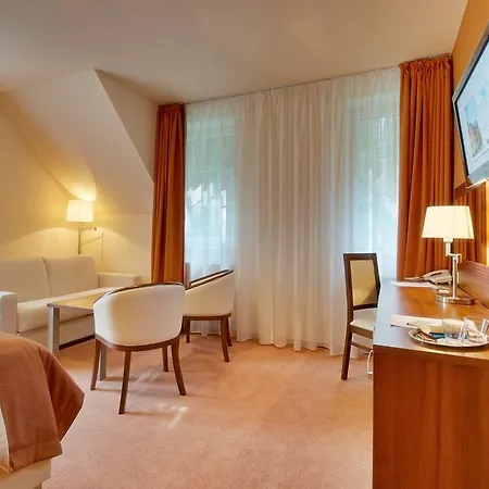 Dom Zdravia - Kupele Pieniny Otel